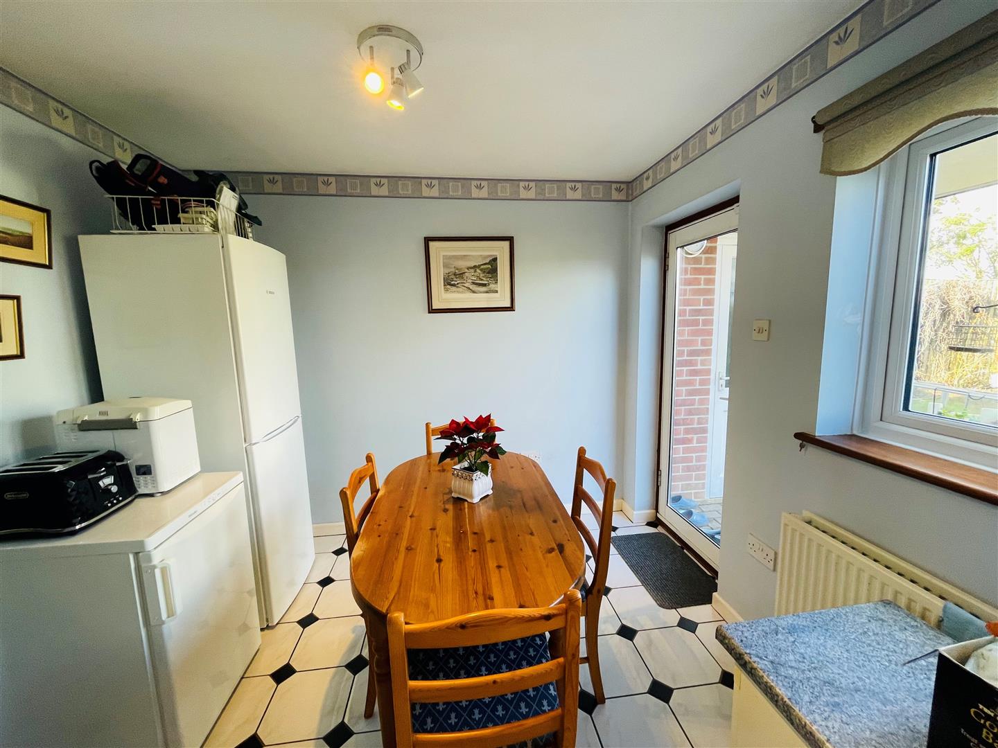 Beanacre, Melksham Lock and Key